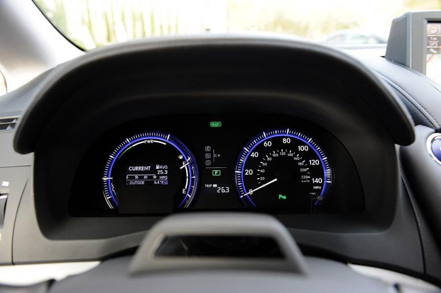  Lexus HS250h 2009 года  (фото 9 из 273)